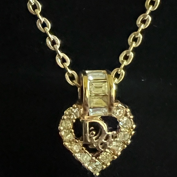 CHRISTIAN DIOR Vintage Sweet Heart Necklace - Picture 1 of 12